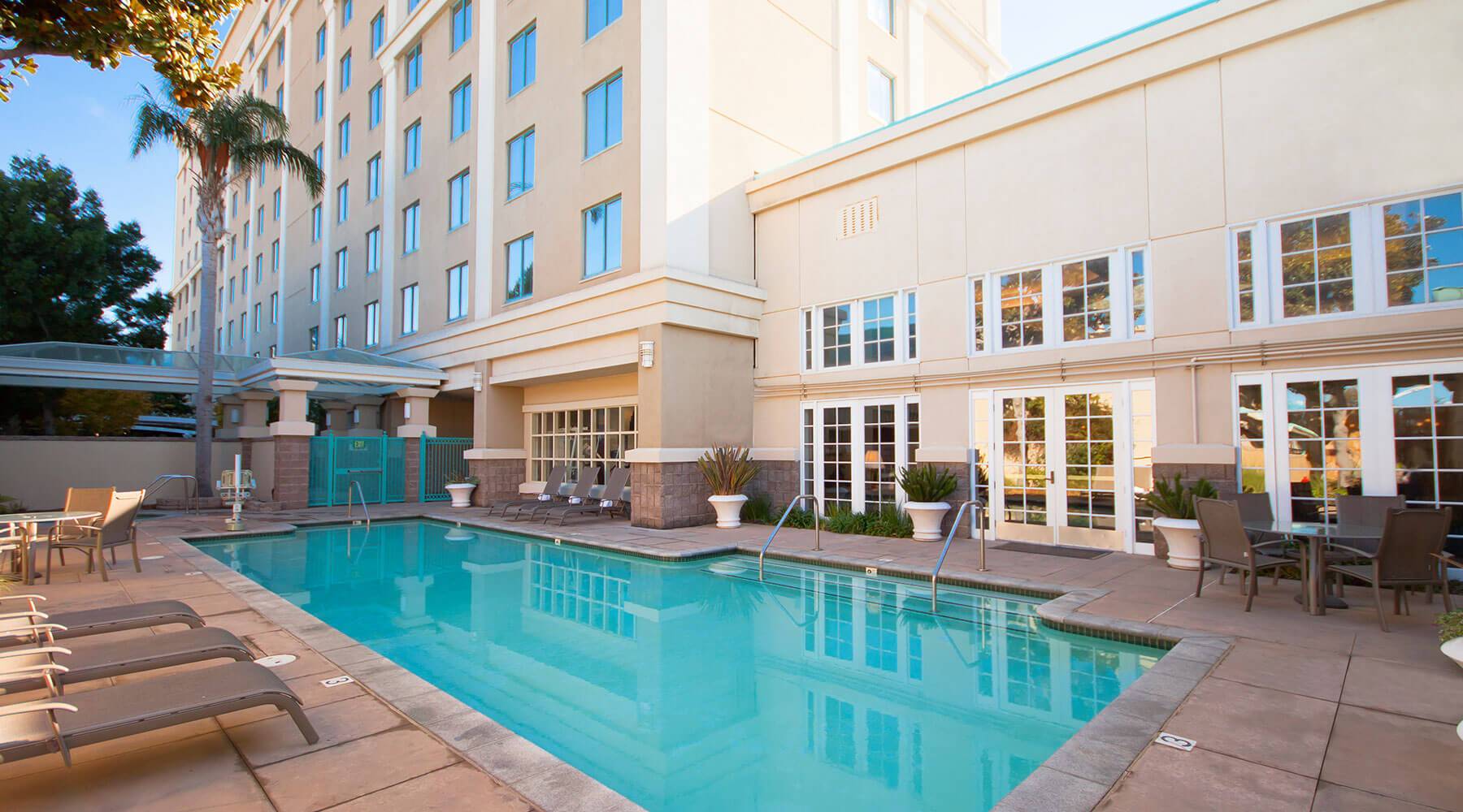 Santa Clara Biltmore Hotel & Suites - Outdoor Swimming Pool In Private Location